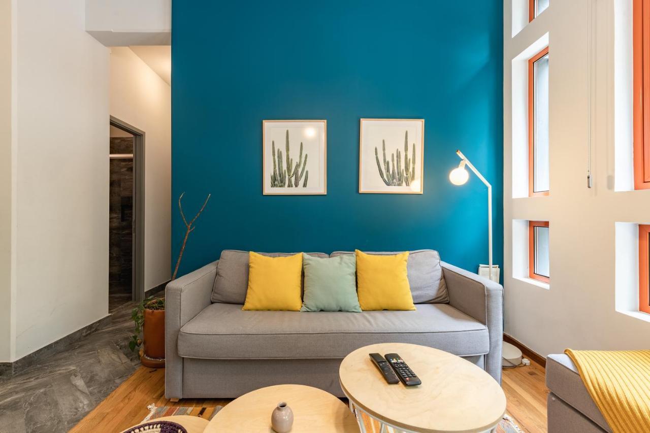 Beautifully Designed, Hi Tech In La Condesa Appartement Mexico