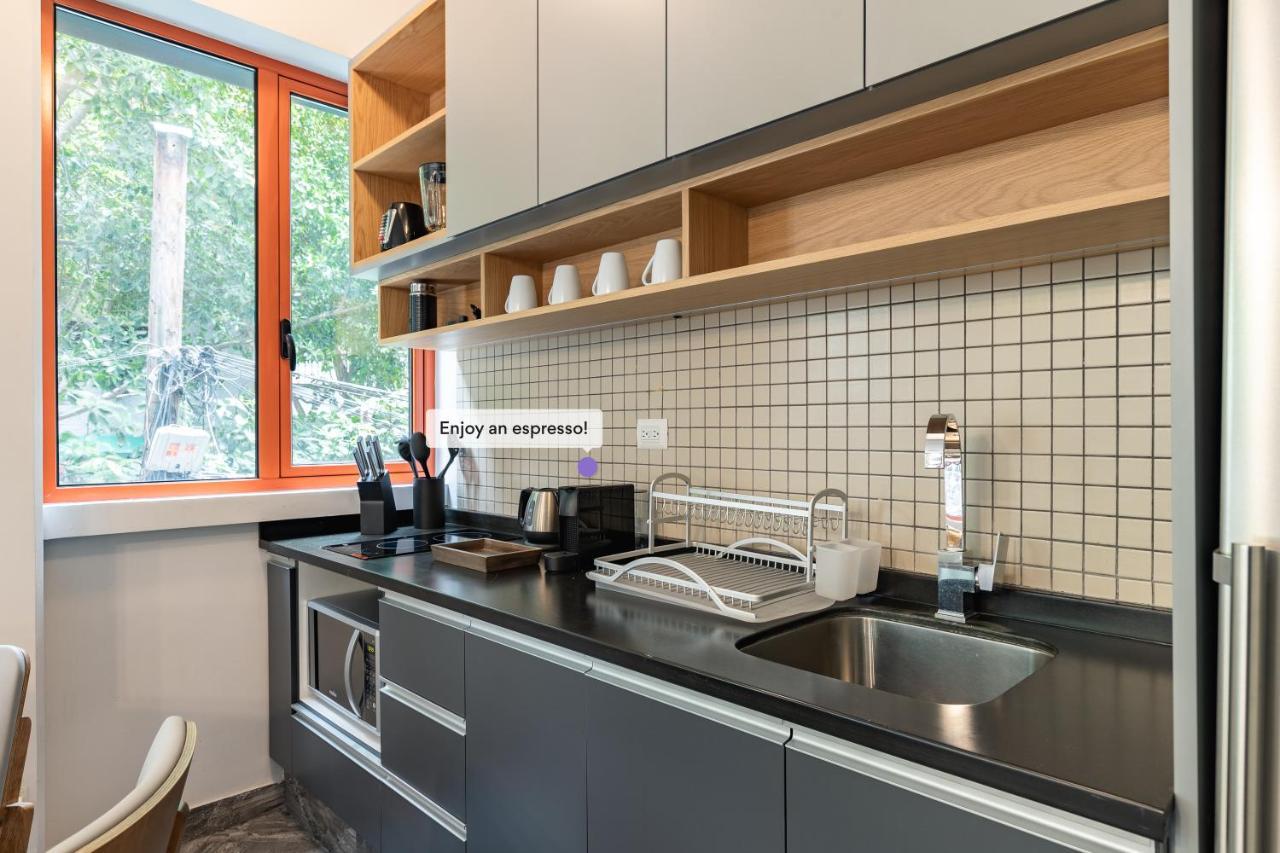 Beautifully Designed, Hi Tech In La Condesa Mexico